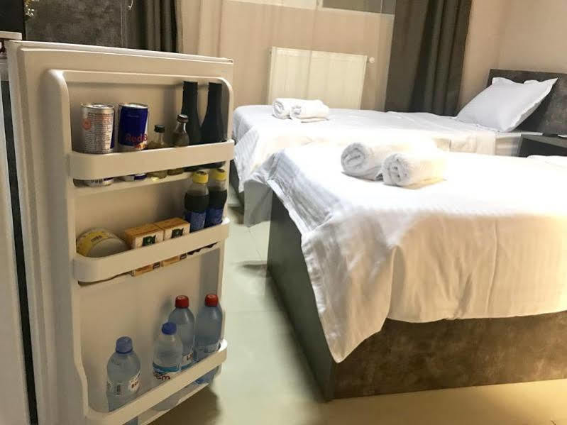 Tiflis Avlabari Hotel Esterno foto
