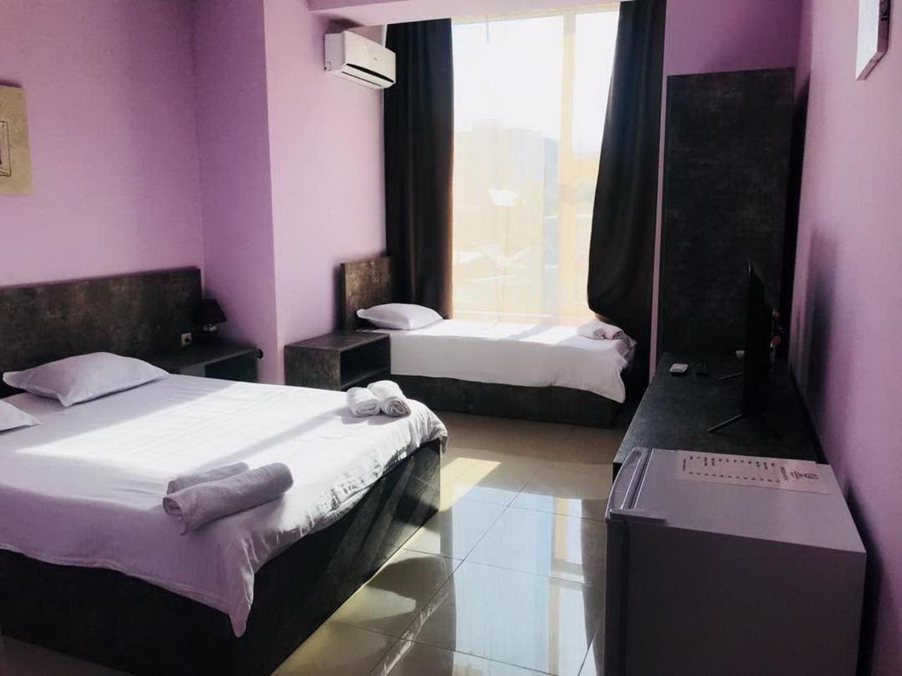 Tiflis Avlabari Hotel Esterno foto