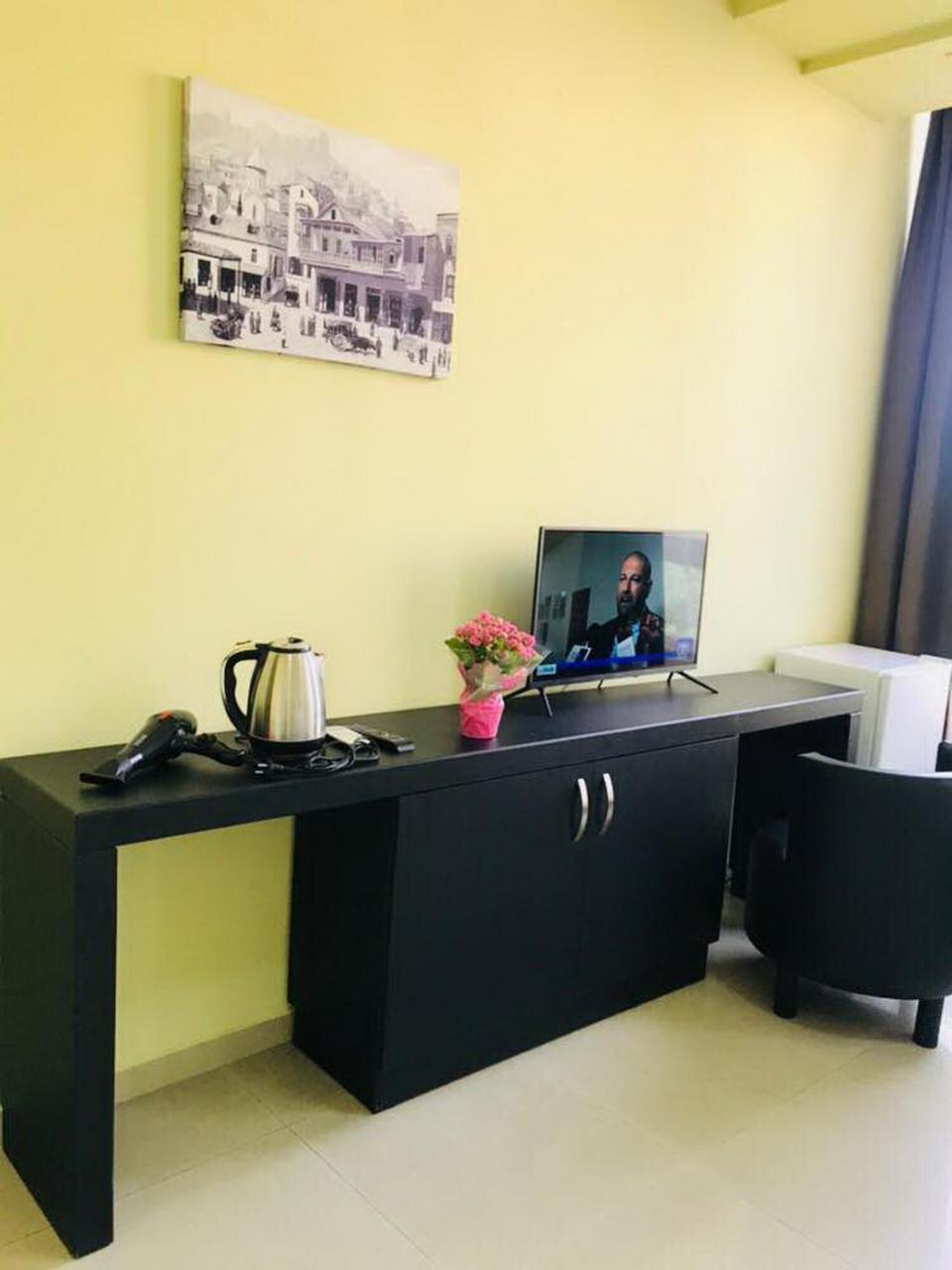 Tiflis Avlabari Hotel Esterno foto